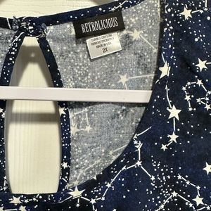 ModCloth Retrolicious 2x glow in the dark star dress with pockets